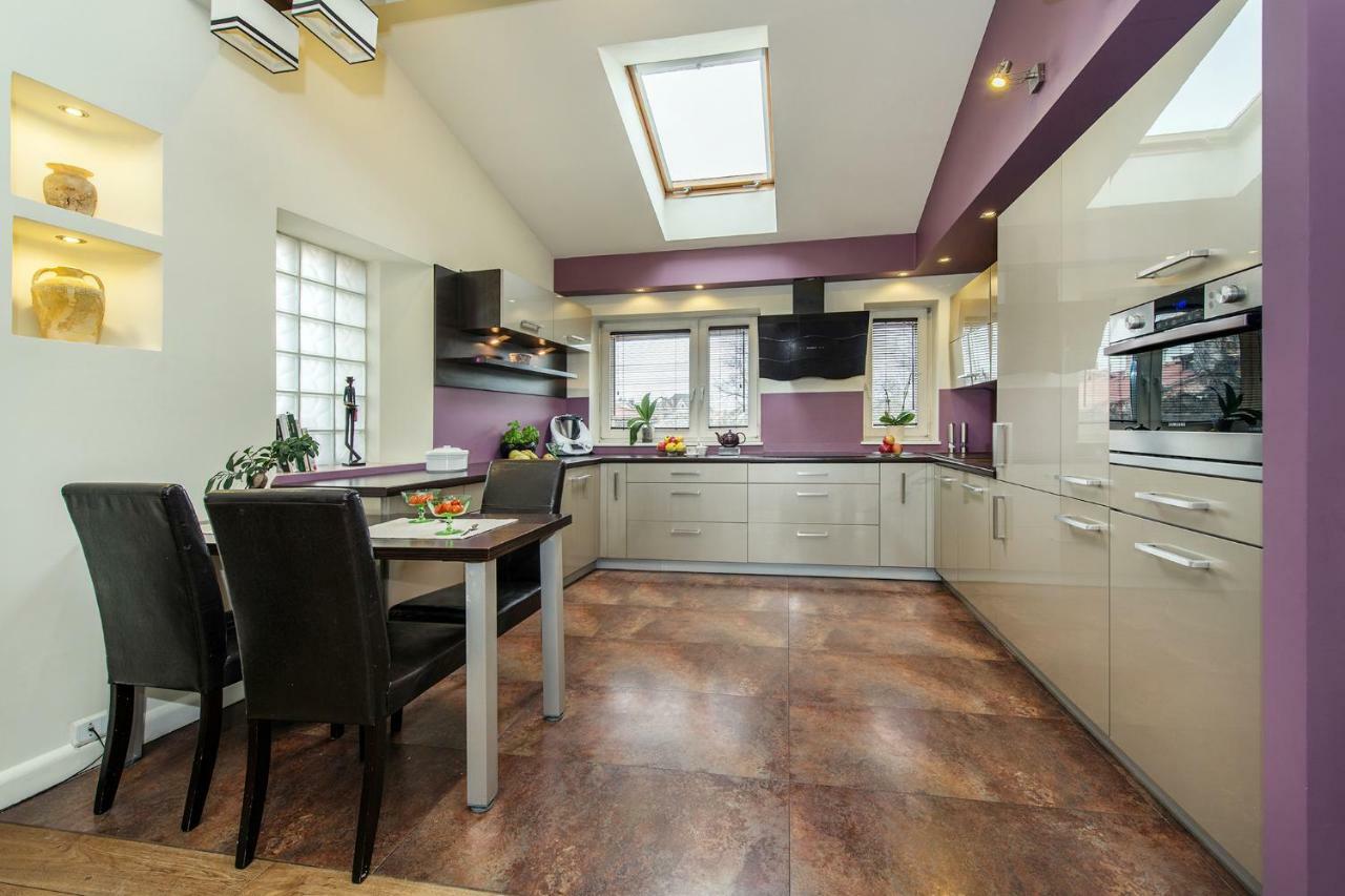 Apartament Debnicki Daire Krasków Dış mekan fotoğraf